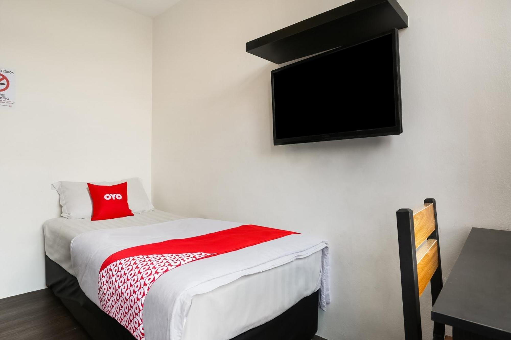 Oyo 90460 Hotel Kl2F Rest & Go Shah Alam Eksteriør billede